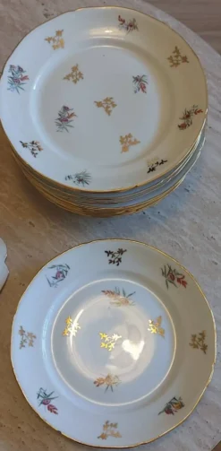 Service à dessert vintage en porcelaine F.D France Foëcy – 13 pièces