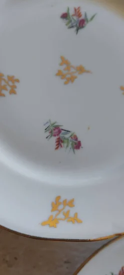 Service à dessert vintage en porcelaine F.D France Foëcy – 13 pièces