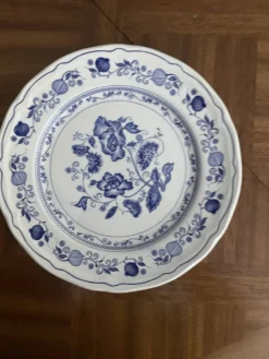 Service de table, ancien bleu–27 pièces