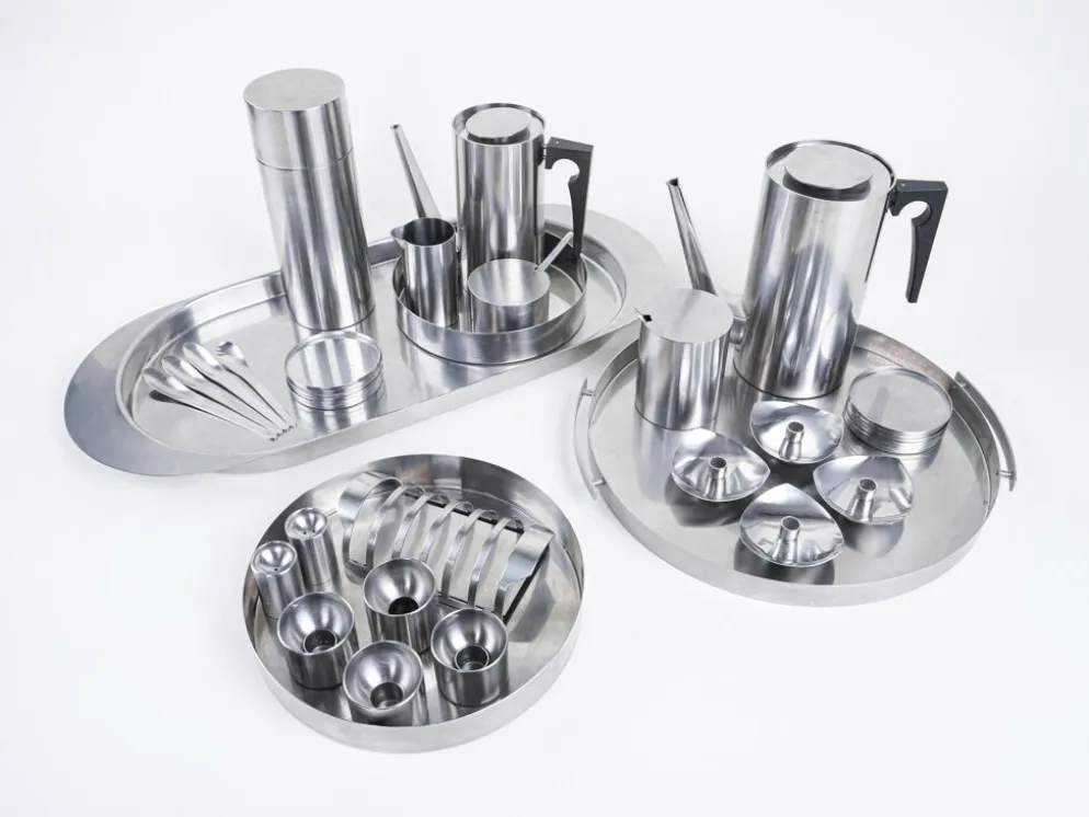 Service de table, design danois, années 1960, designer : Arne Jacobsen, Stelton