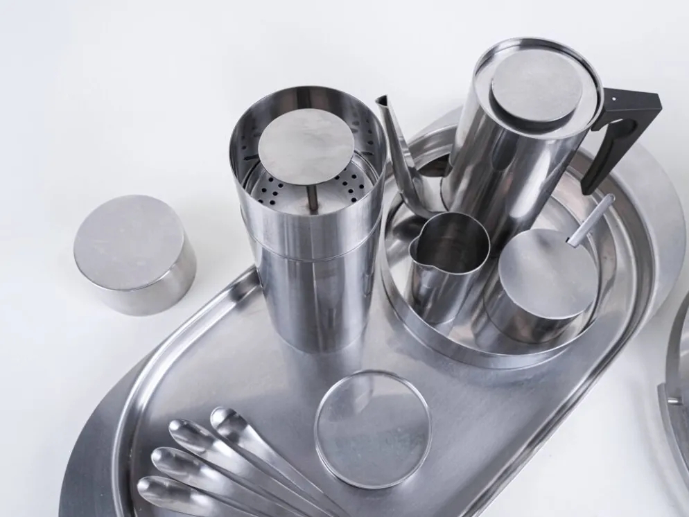 Service de table, design danois, années 1960, designer : Arne Jacobsen, Stelton