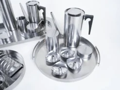 Service de table, design danois, années 1960, designer : Arne Jacobsen, Stelton