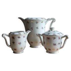 Service de table en porcelaine de Limoges Raynaud - Décor fleuri & or