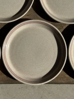 Service de table Lunéville Atelier d'Art 8 assiettes et 2 plats de service