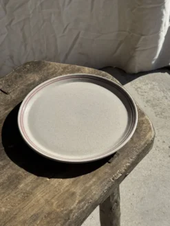 Service de table Lunéville Atelier d'Art 8 assiettes et 2 plats de service
