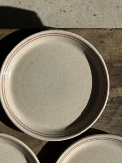 Service de table Lunéville Atelier d'Art 8 assiettes et 2 plats de service