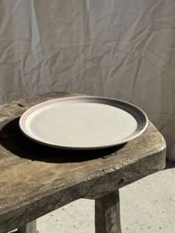 Service de table Lunéville Atelier d'Art 8 assiettes et 2 plats de service