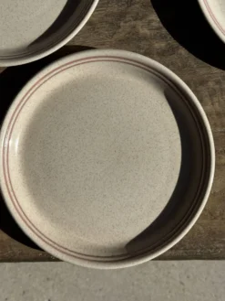 Service de table Lunéville Atelier d'Art 8 assiettes et 2 plats de service