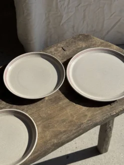 Service de table Lunéville Atelier d'Art 8 assiettes et 2 plats de service