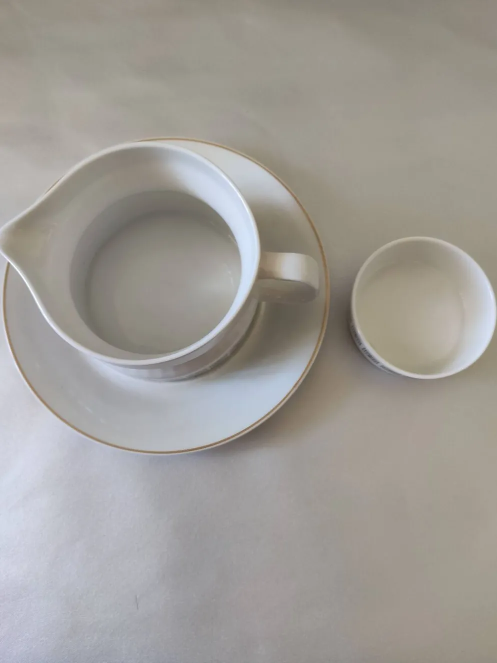 Service de table, Néfertiti Tchécoslovaquie