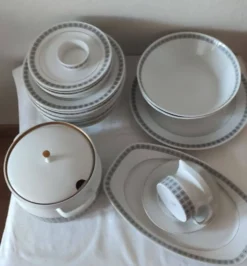 Service de table, Néfertiti Tchécoslovaquie
