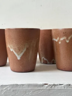 Service de 6 tasses à café en gres émaillé, France 1970
