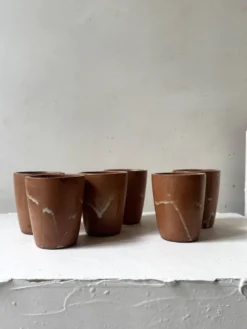 Service de 6 tasses à café en gres émaillé, France 1970