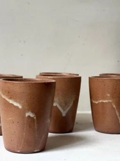 Service de 6 tasses à café en gres émaillé, France 1970