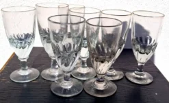 Service de verres de bistrot à absinthe, soufflés à la bouche