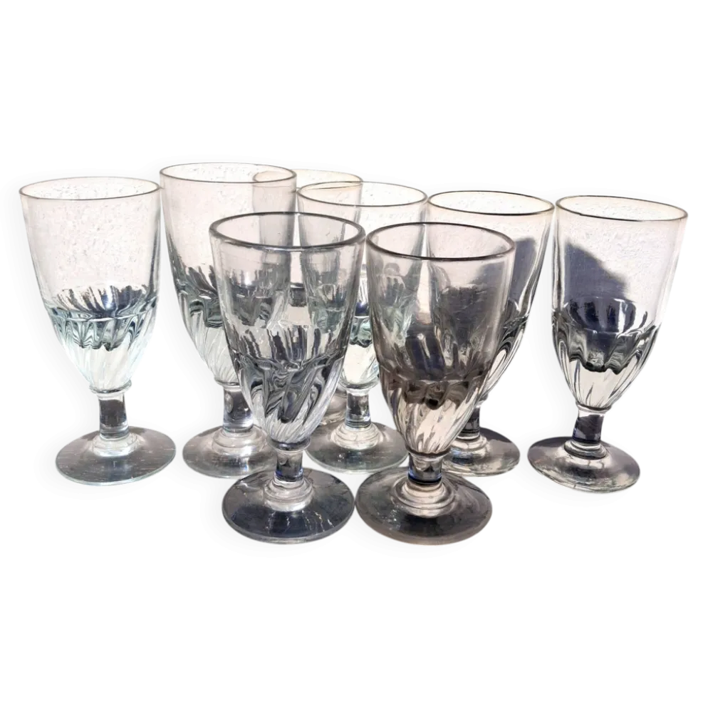 Service de verres de bistrot à absinthe, soufflés à la bouche