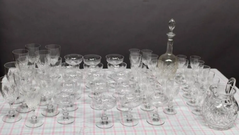 Service de verres en cristal Saint louis Modéle MASSENET 54 pièces