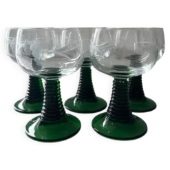 Service de 5 verres Roemer gravés