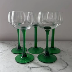 Service de 5 verres à vin blanc
