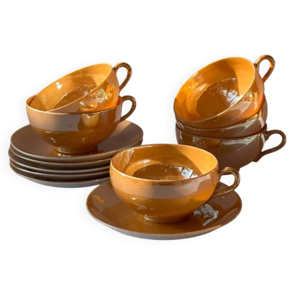 Service en porcelaine irisé