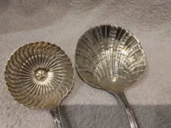 Service à fraises 2p argent 950 Minerve style rococo orfevre SAM