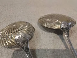 Service à fraises 2p argent 950 Minerve style rococo orfevre SAM