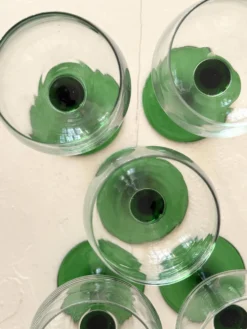 Service francais verres à vin en verre vert bouteille, Alsace 1970