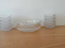 Service fruits en cristal saladier et ses 8 bols assortis