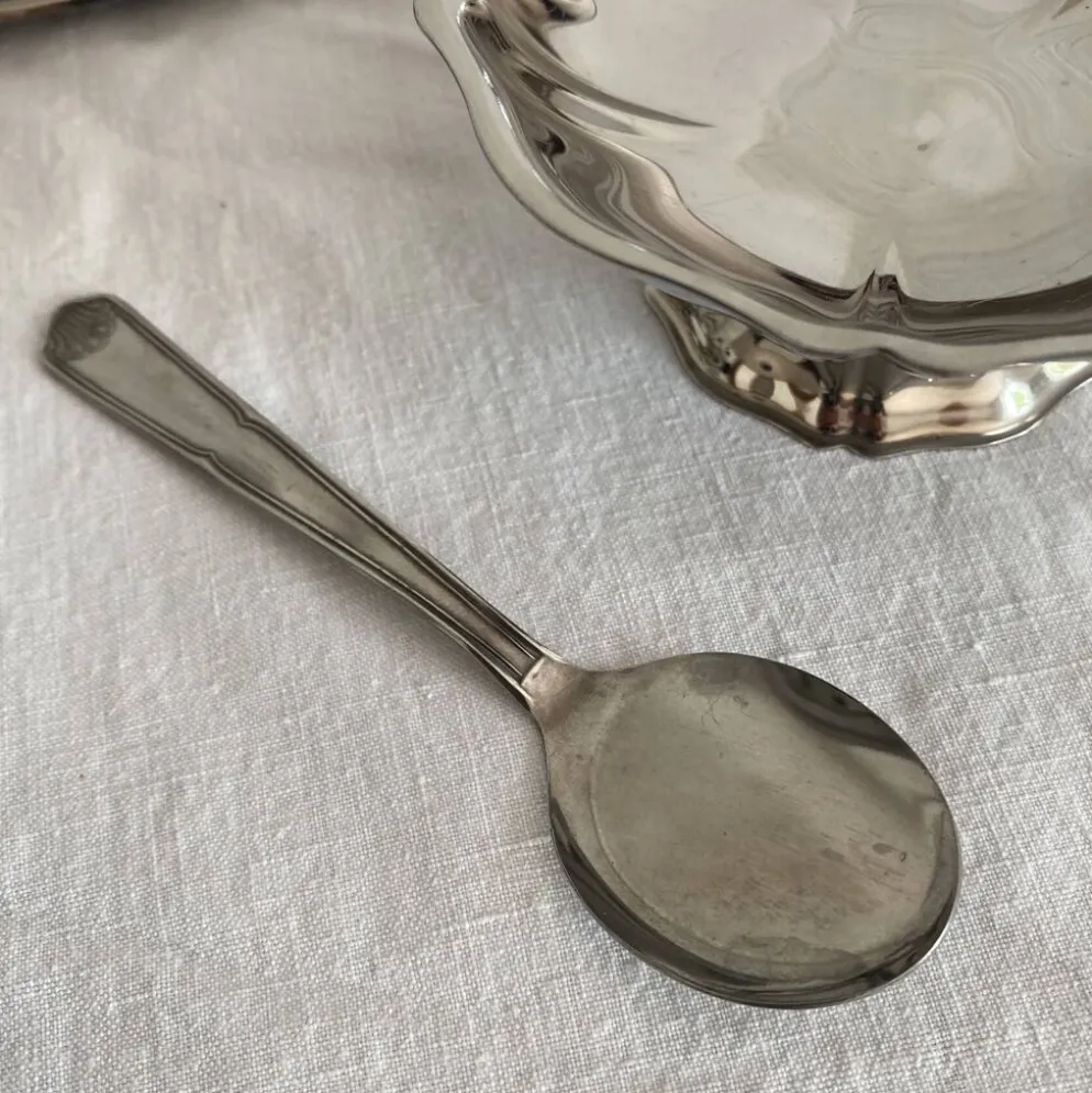 Service à glace en inox Guy Degrenne , plateau et coupes