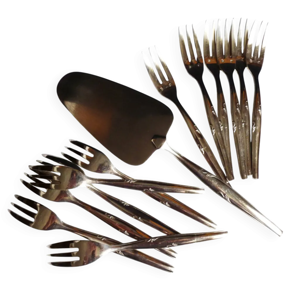 Service à gâteaux métal argenté / 12 fourchettes et pelle à gâteaux argent