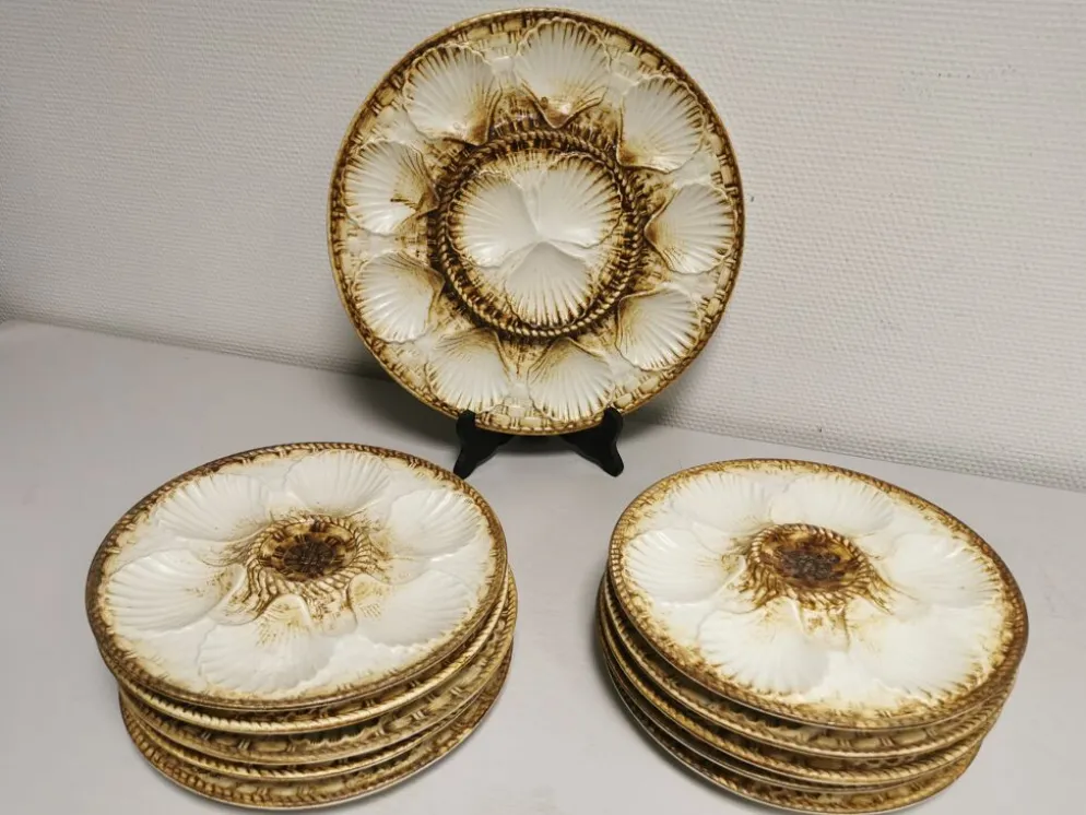 Service à huitres / coquillages vintage de 10 assiettes + 1 plat en faience de longchamp france