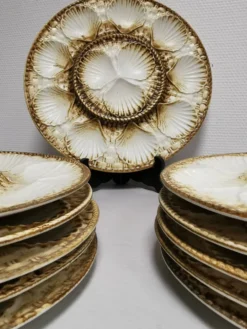 Service à huitres / coquillages vintage de 10 assiettes + 1 plat en faience de longchamp france