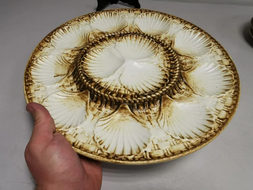 Service à huitres / coquillages vintage de 10 assiettes + 1 plat en faience de longchamp france
