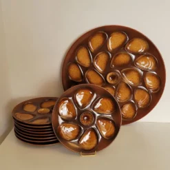 Service à huitres vintage faïence Salins France 9 assiettes et plat