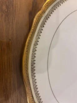 Service Limoges Porcelaine Dorée Style Louis XVI – Plat Tarte & Cake