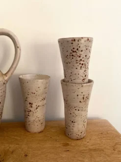 Service à orangeade en grès moucheté signé Farah, Vallauris années 1960-70