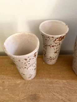 Service à orangeade en grès moucheté signé Farah, Vallauris années 1960-70
