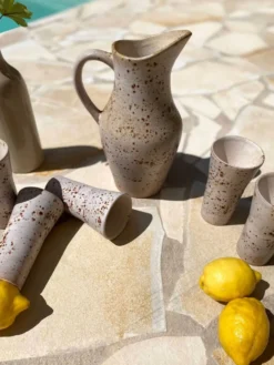 Service à orangeade en grès moucheté signé Farah, Vallauris années 1960-70
