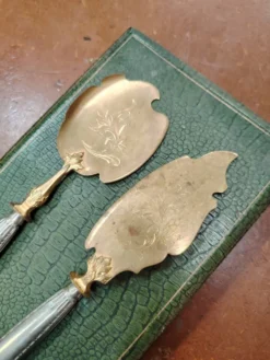 Service à poisson ancien 2 pièces en coffret – Orfèvrerie Belle Époque