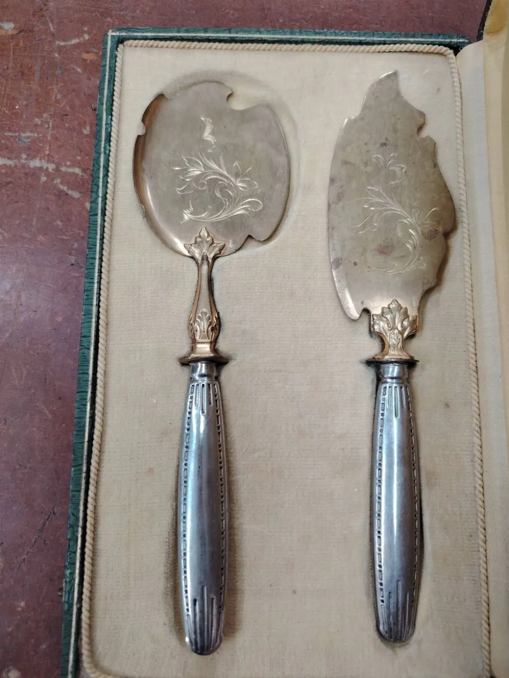 Service à poisson ancien 2 pièces en coffret – Orfèvrerie Belle Époque
