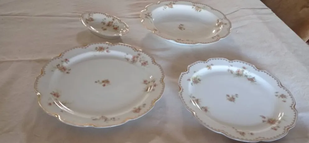 Services de vaisselle Haviland, porcelaine de Limoges