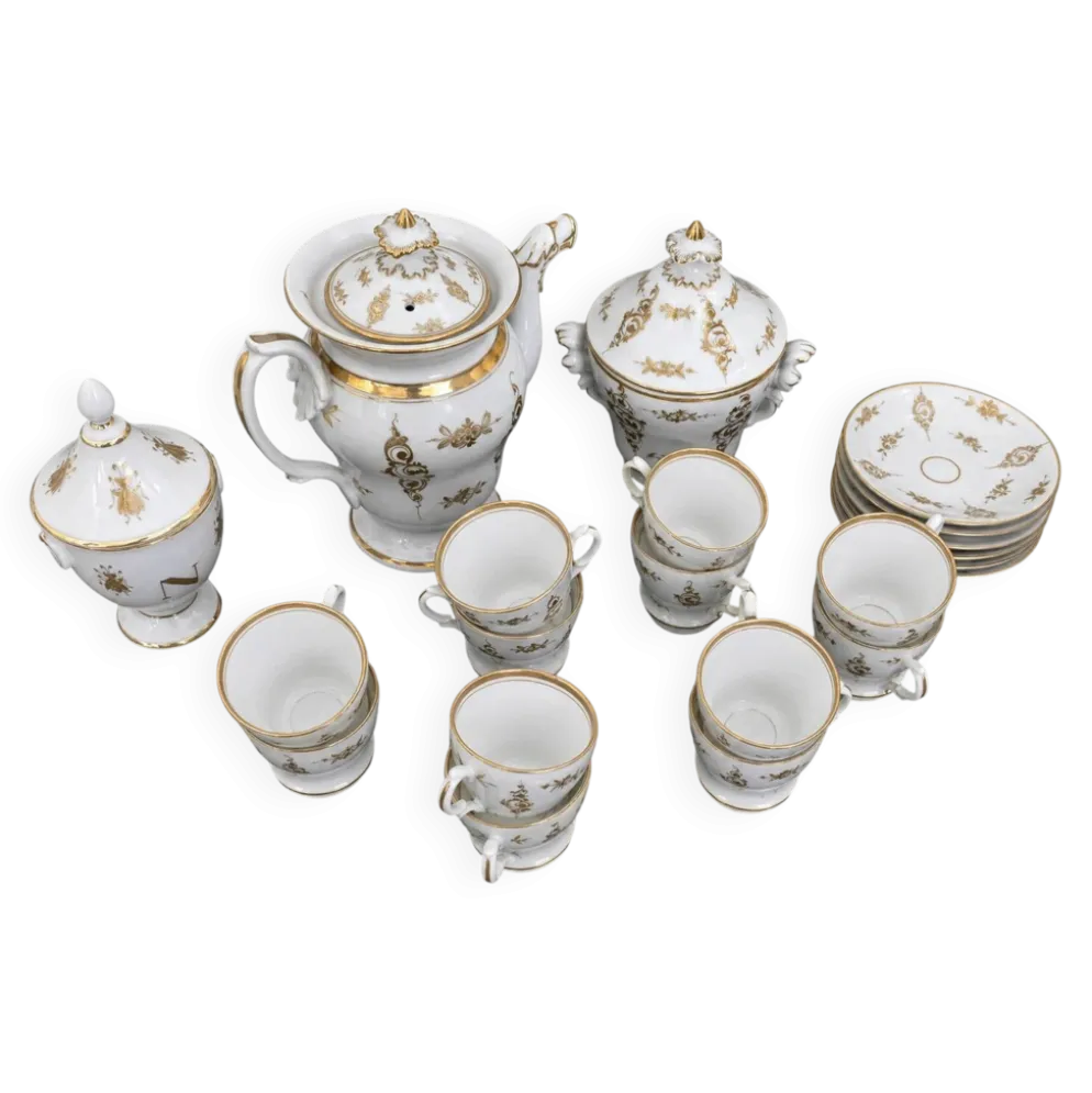 Service à thé / café en porcelaine de Limoges – Maison Giraud, décor or – X