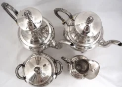 Service thé café 4 pièces en métal argenté style Louis XVI Rubans, très bon état