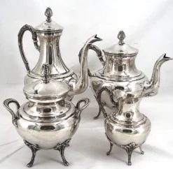 Service thé café 4 pièces en métal argenté style Louis XVI Rubans, très bon état