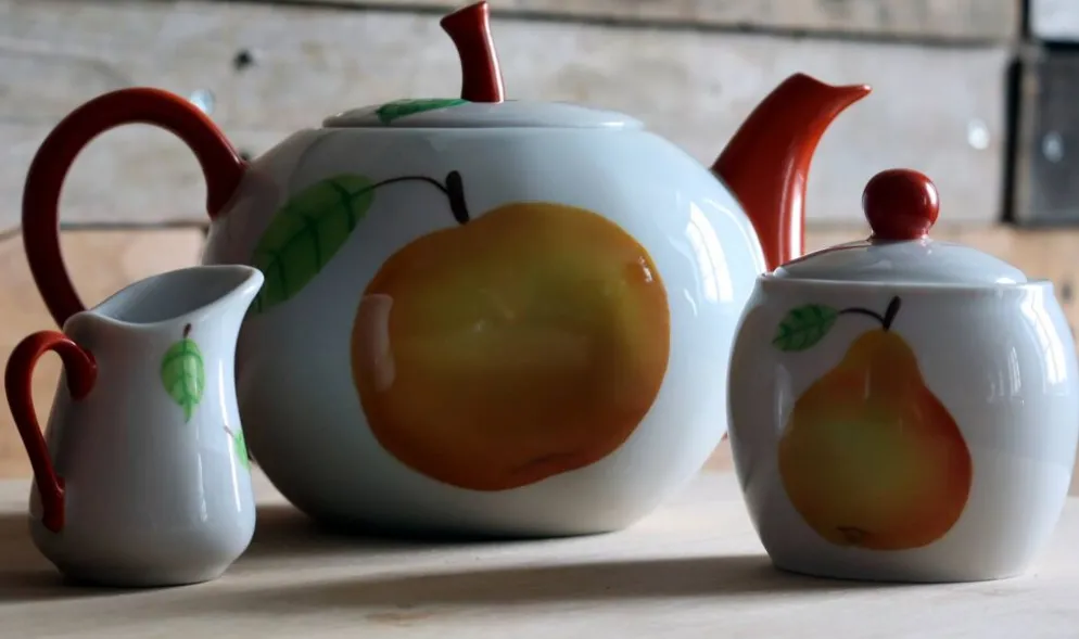 Service à thé/café 3 pièces en porcelaine Apilco - Décor fruits "Peint Main