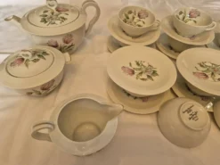 Service à thé / café porcelaine de Limoges Théodore Havilland et signé Sola
