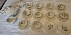Service à thé / café porcelaine de Limoges Théodore Havilland et signé Sola