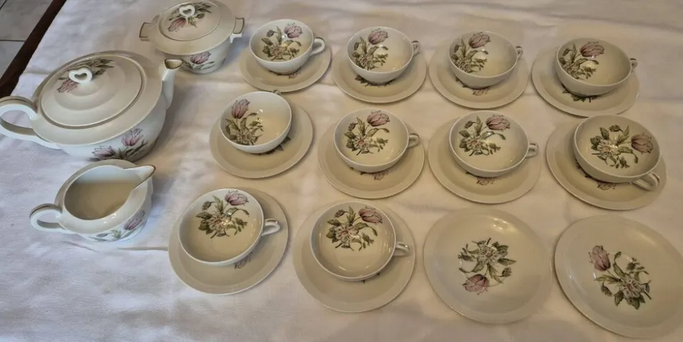 Service à thé / café porcelaine de Limoges Théodore Havilland et signé Sola