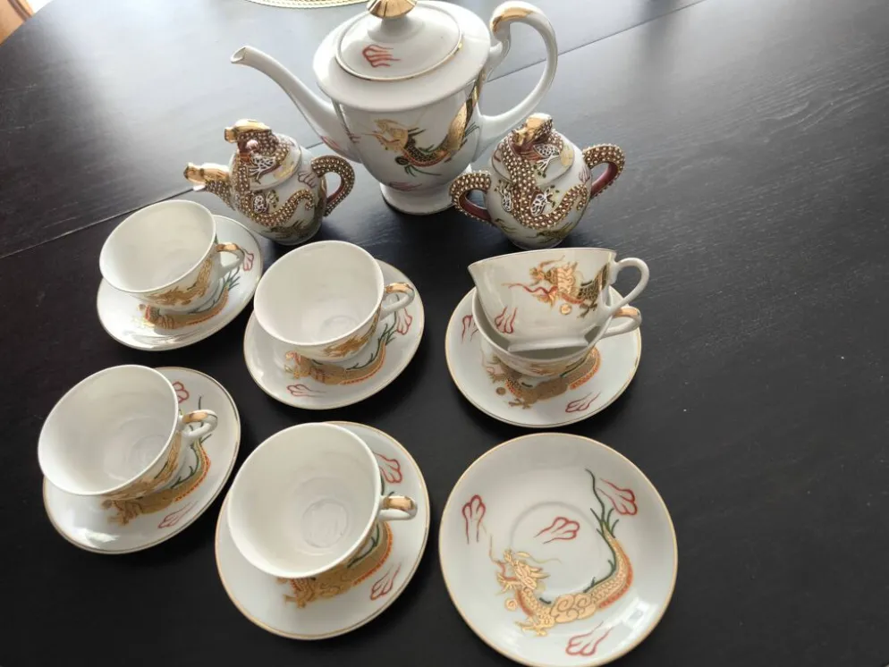 Service the ancien japonais porcelaine dainan