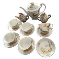 Service the ancien japonais porcelaine dainan